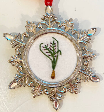 Ornament 27